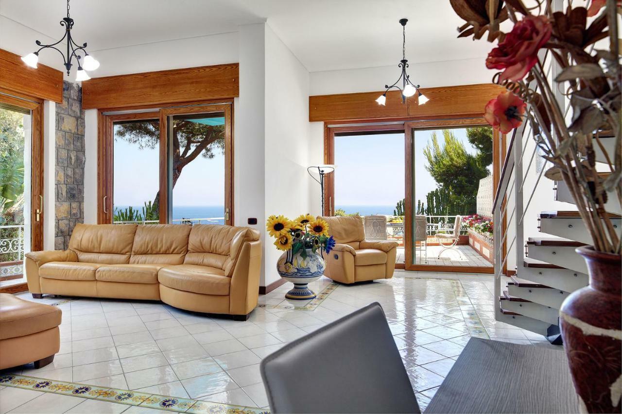 Villa Flory Nerano Buitenkant foto