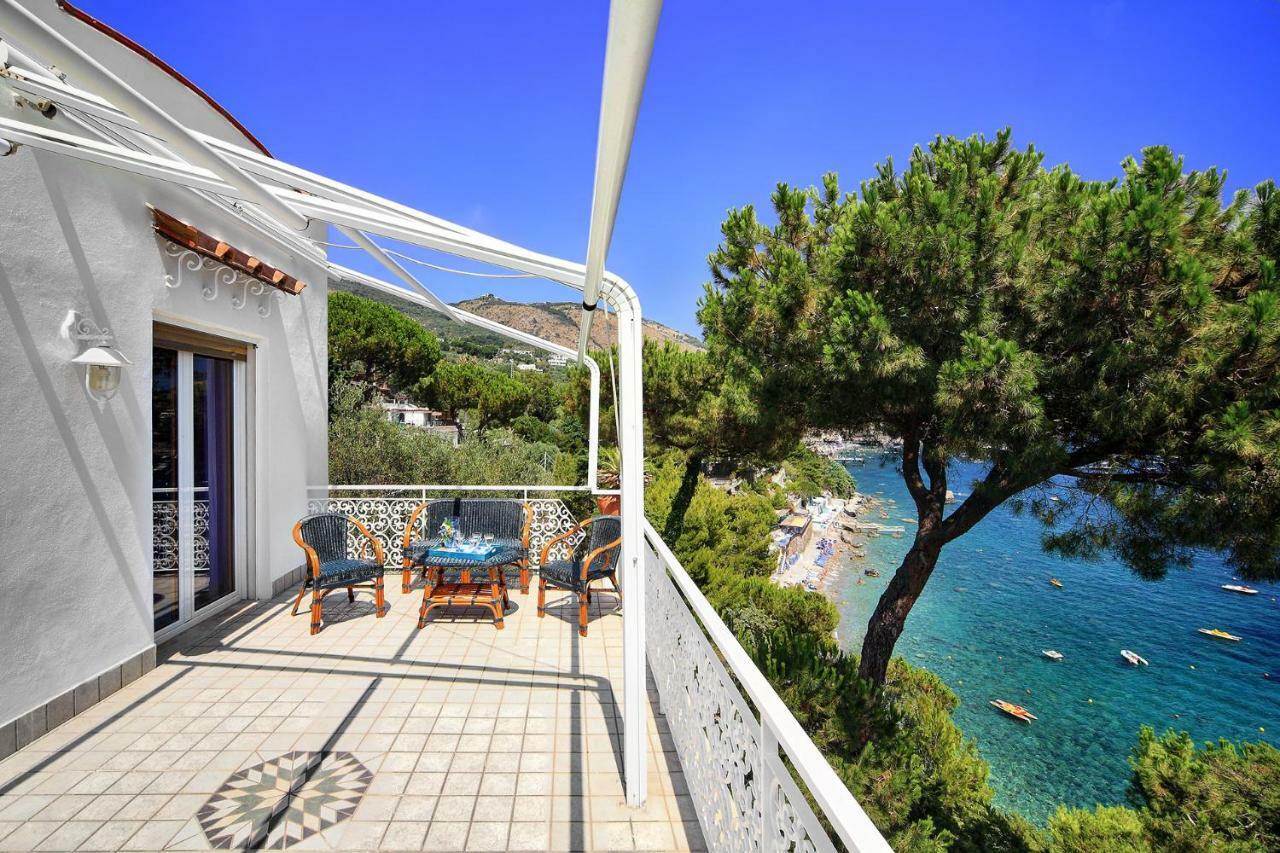 Villa Flory Nerano Buitenkant foto